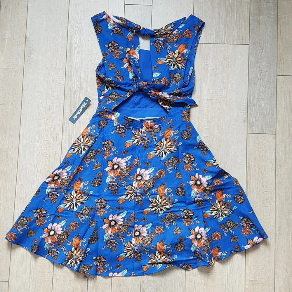 Bursting with Optimism Dark Blue Floral Fit & Flare Sundress by Modcloth Size 4 - Picture 5 of 10